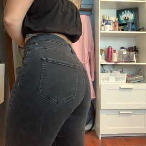 Black high waisted jeans